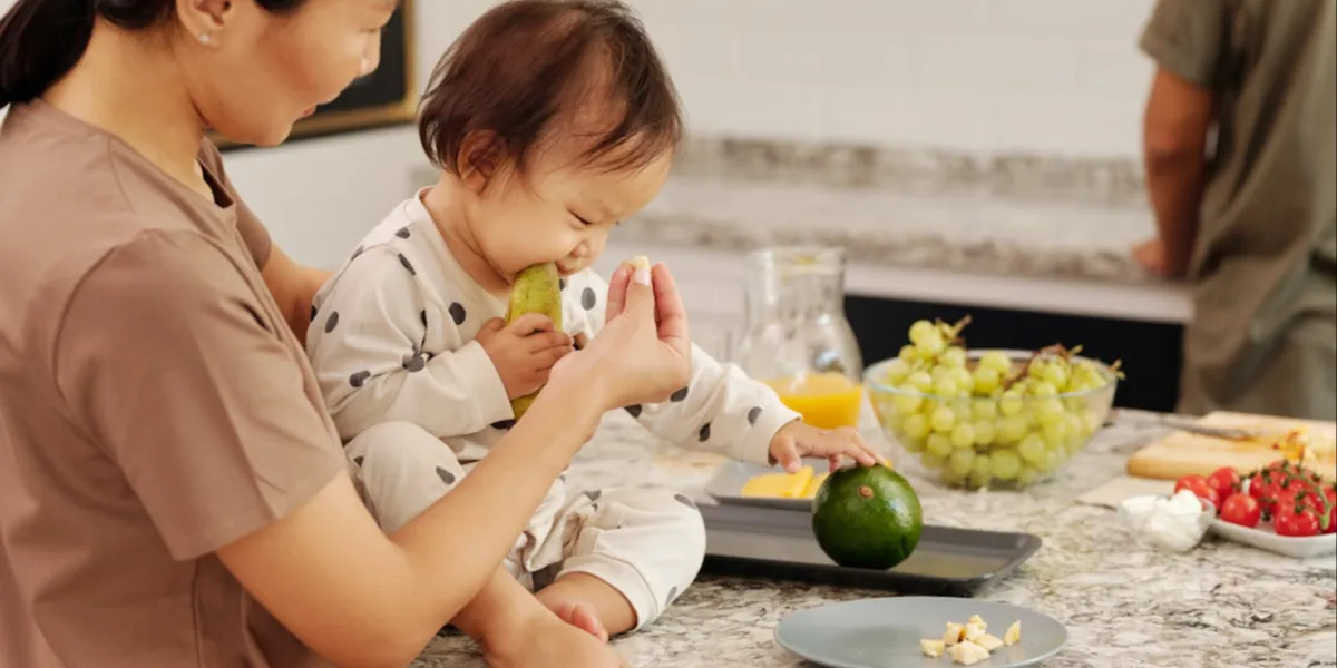 Como Ensinar Hábitos Saudáveis Desde a Primeira Infância