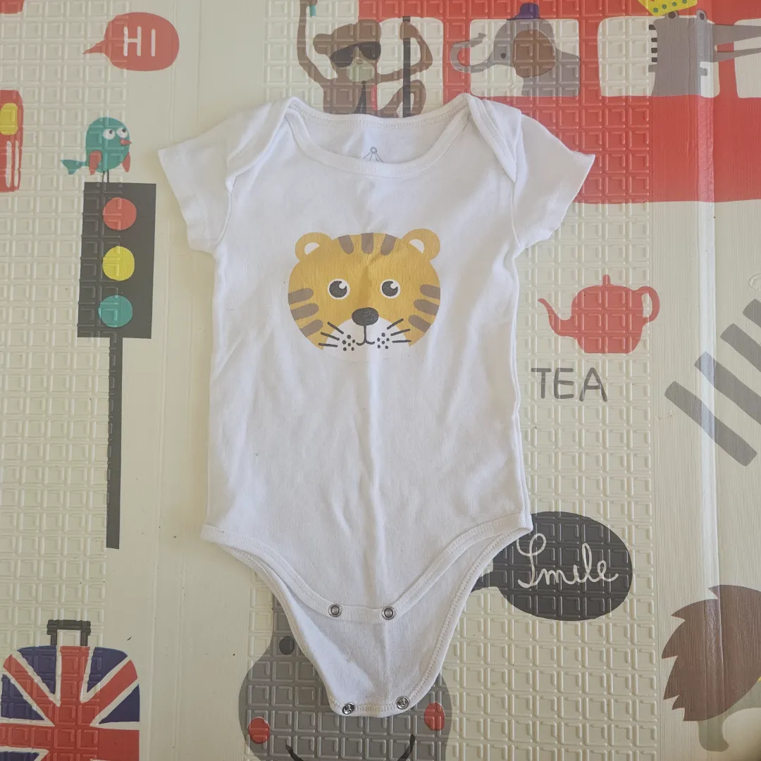 Body bubby's 6 - 9 meses