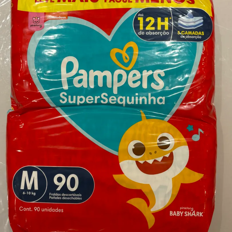 Fralda Pampers Super sequinha