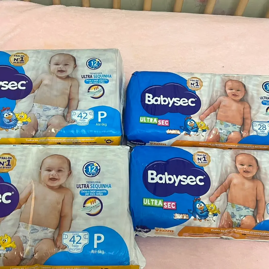 4 PACOTES FRALDA BABYSEC ULTRA SEC 
