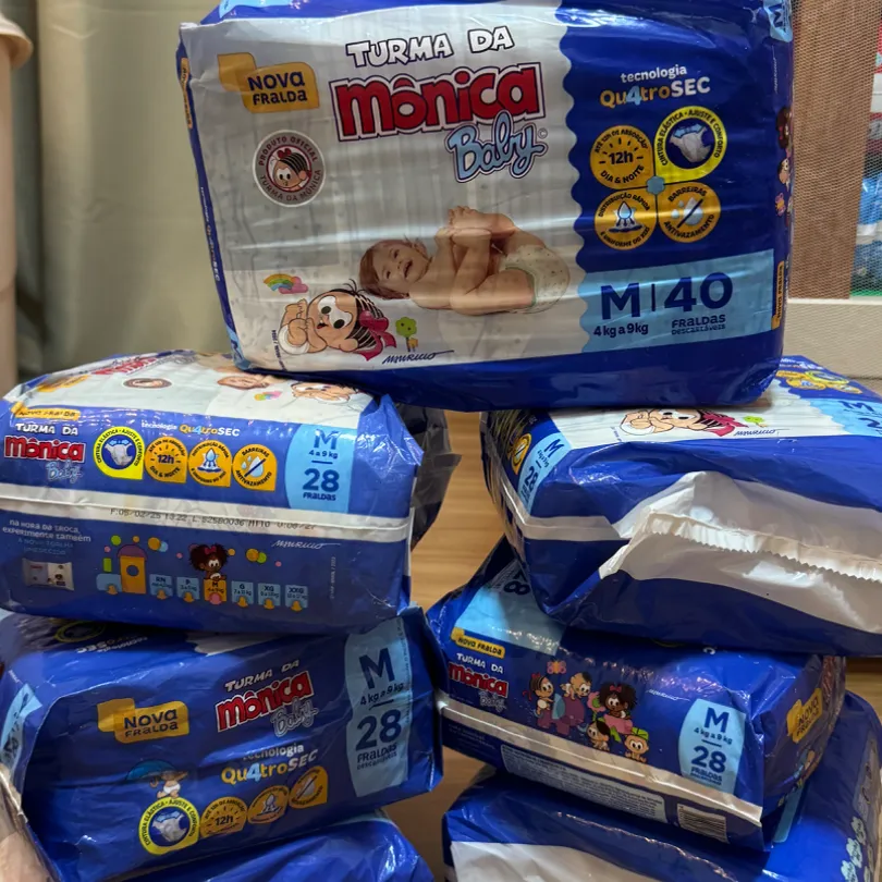 Fralda Turma da Mônica M kit com 7 pacotes