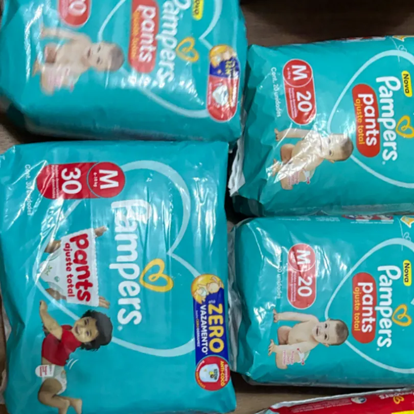 Pampers Pants M
