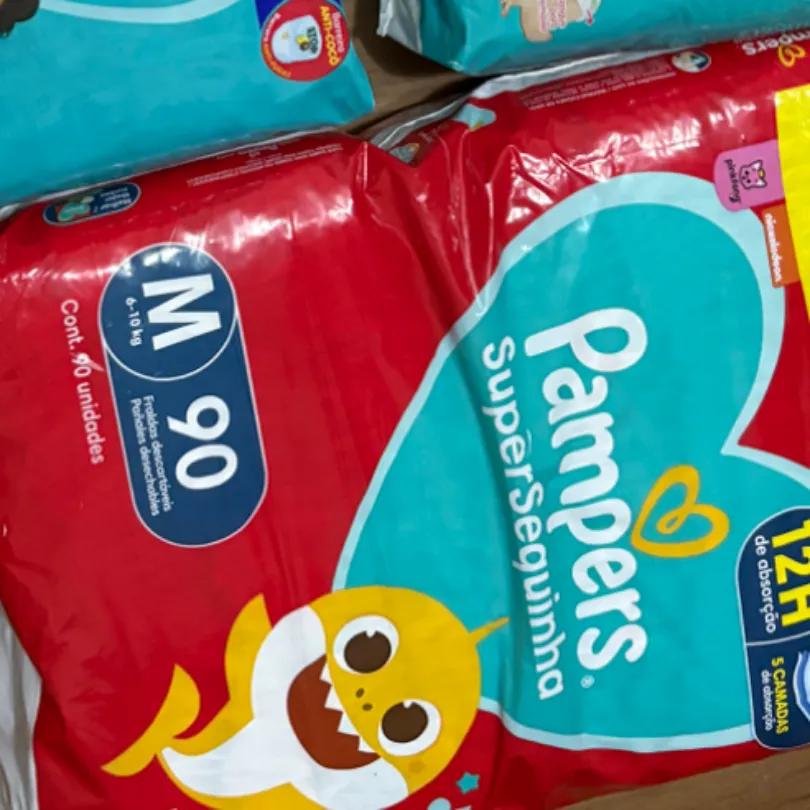 Fraldas Pampers M 90 tiras